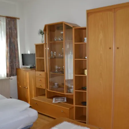 Marianne Apartment