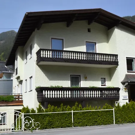 Marianne Apartment Bad Gastein